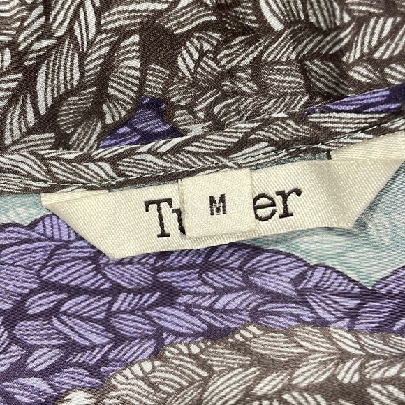 Tucker Silk Feather Patterned Ruffle Detail 3/4 Sleeve Dress - Picture 2 of 11